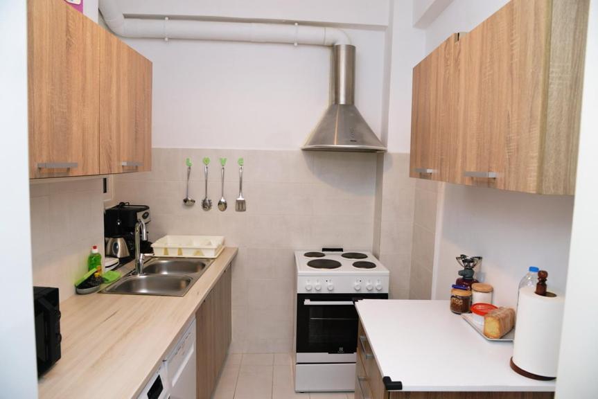 Freatida apartment Piraeus Bagian luar foto