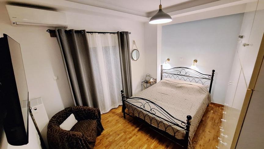 Freatida apartment Piraeus Bagian luar foto